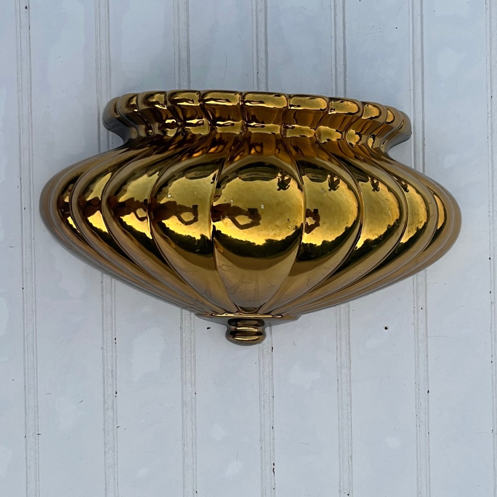Home Interiors & Gifts Vintage Gold Ribbed Wall Pocket Planter Sconce
